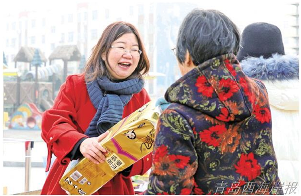 “最美新区人”候选人：隐珠街道石桥管区党委副书记、主任，双珠路社区党委书记 张英
