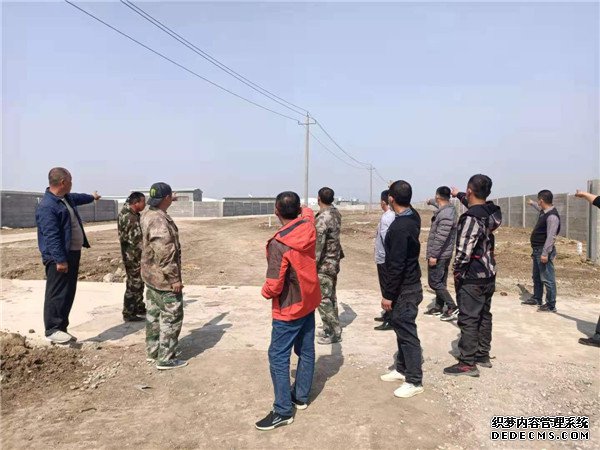 新希望六和养猪场外包拖欠莱西21名农民工12余万血汗钱