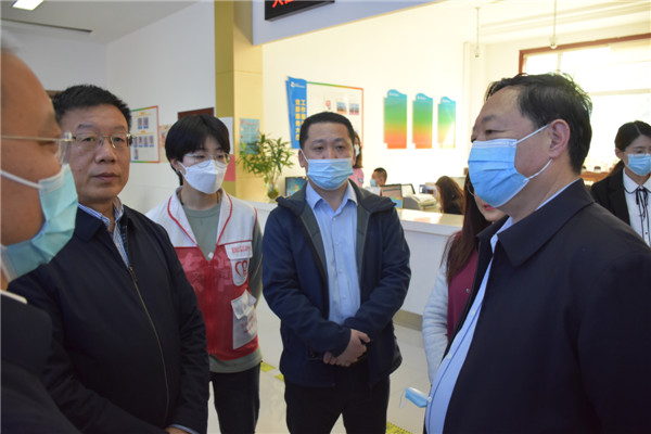 司法部、民政部来崂山区调研社会救助工作