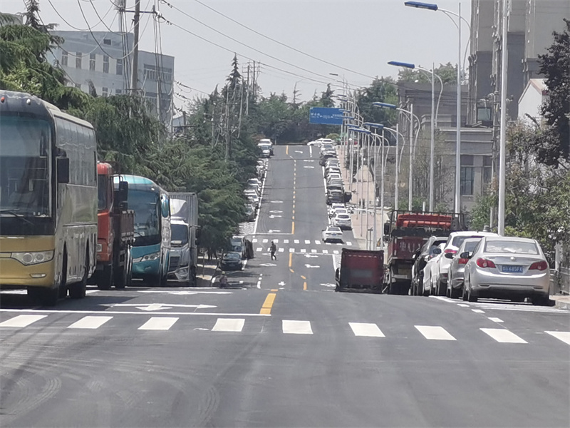 崂山区：新宏路整治提升完成，今日通车
