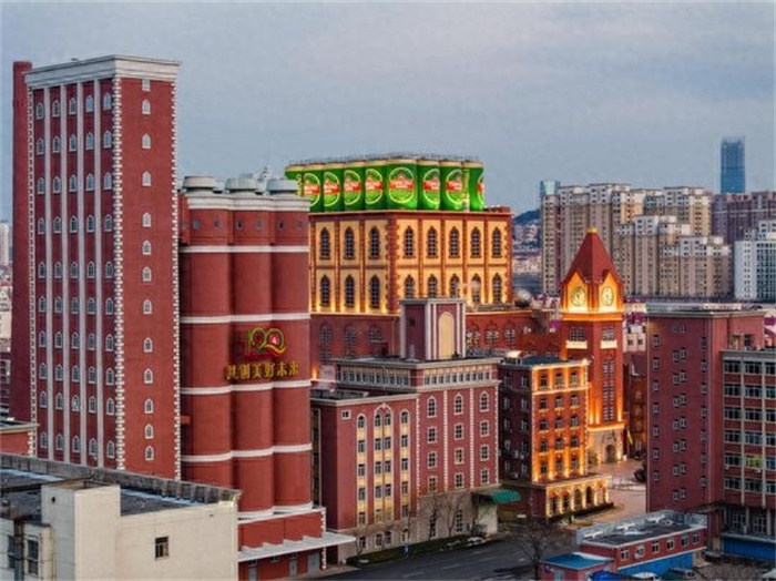 青岛啤酒新任董事长姜宗祥能否破局？两年市值蒸发800亿，券商纷纷下调盈利预测