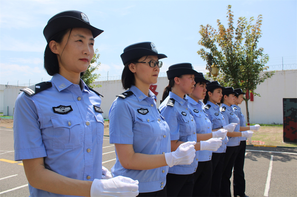 青岛第二看守所：巾帼警花温情守护暖高墙 播撒向阳而生新希望